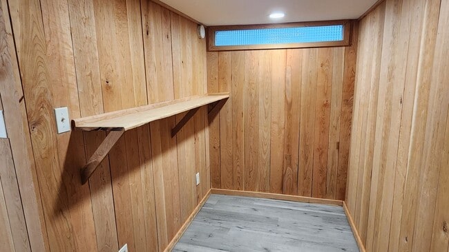 Building Photo - Four bedroom house available now  in Bradford PA! Home has been recently remodeled and is ready t...