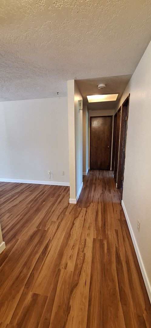 Building Photo - 3424 NW Satinwood St