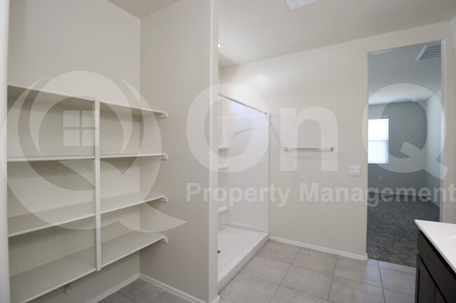 Building Photo - 18577 W Bronco Trl