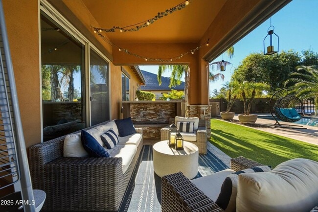 Building Photo - 21080 N 76th Ave