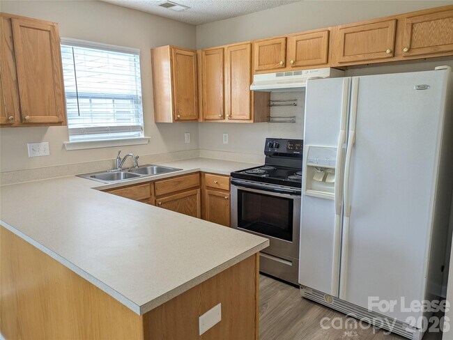 Building Photo - 2151 Wexford Way