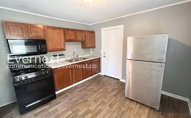 Building Photo - 516 Athens Ct