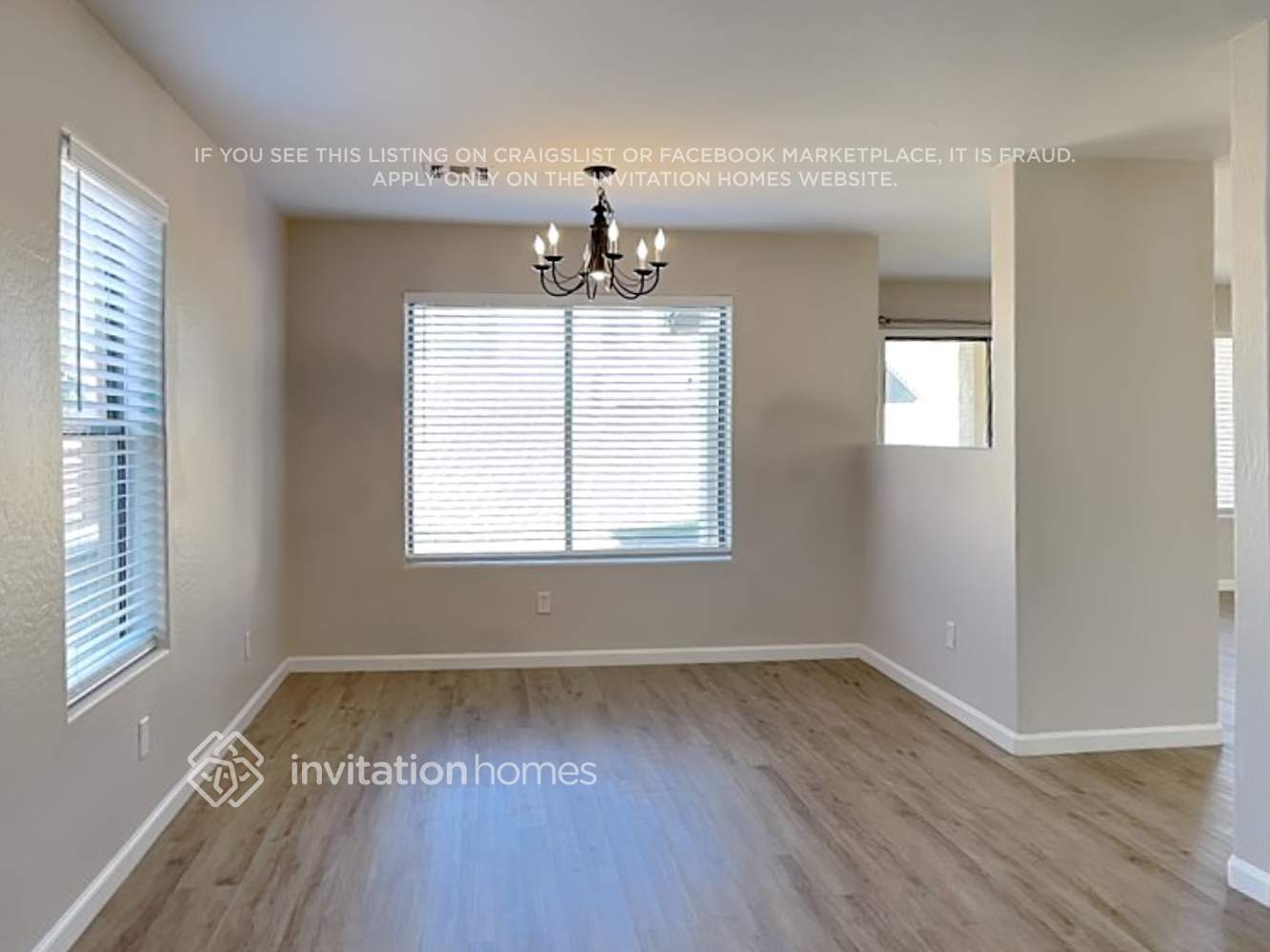 Building Photo - 3274 E Bonanza Rd