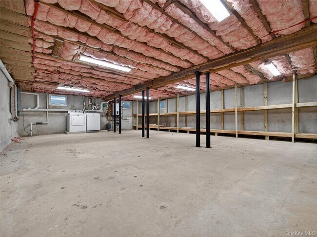 Building Photo - 36 Windmill Ln