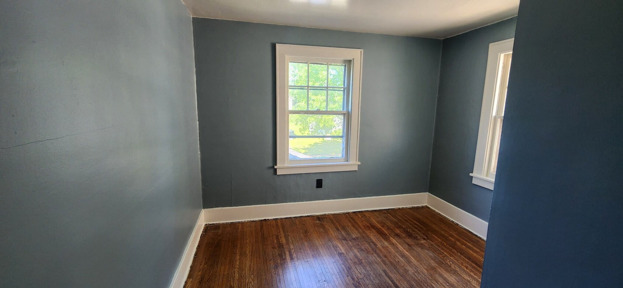 Building Photo - 273 Spruce Ave