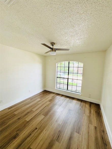 Building Photo - 9215 Highedge Cir