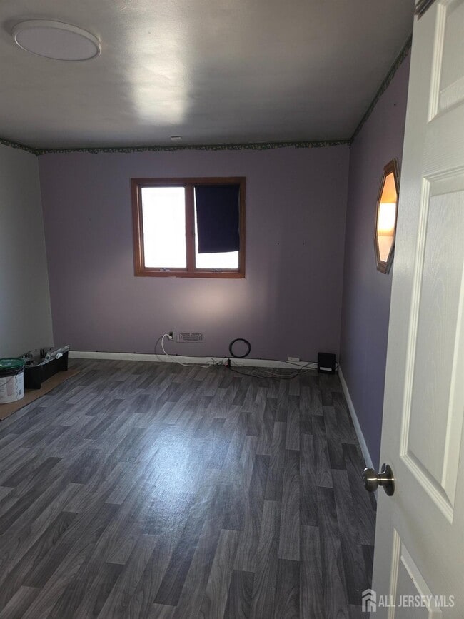 Building Photo - 5200 Emerson St