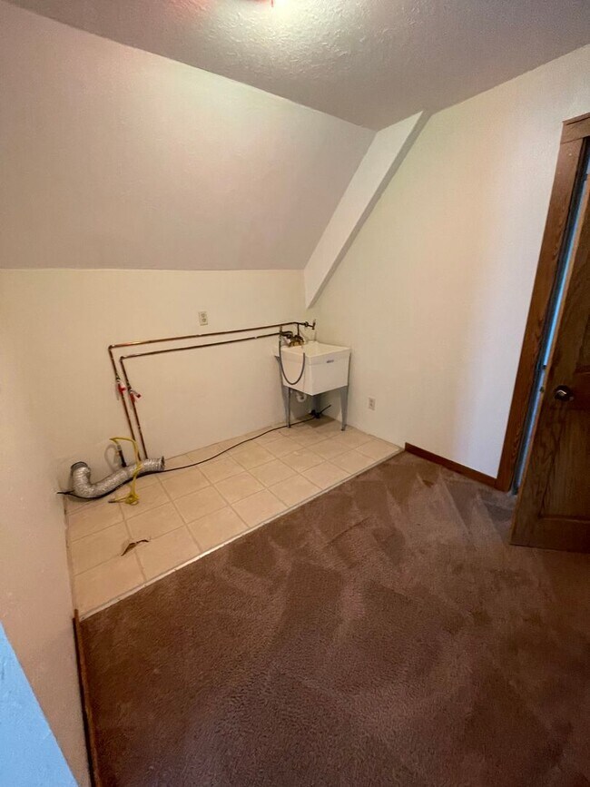 Building Photo - 2949 N Sherman Blvd