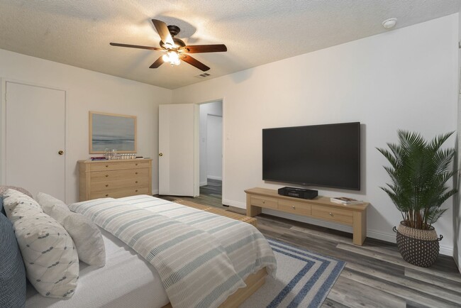 Building Photo - WONDERFUL BUENA PARK HOME FOR LEASE!!  NEW ON MARKET!!