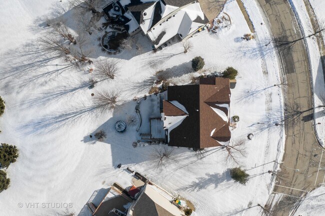 Building Photo - 26224 Whispering Woods Cir