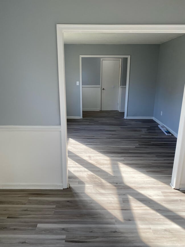 Building Photo - 5321 Hadrian Dr