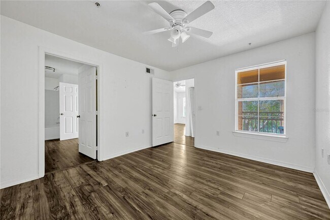 Building Photo - Midtown Terrace