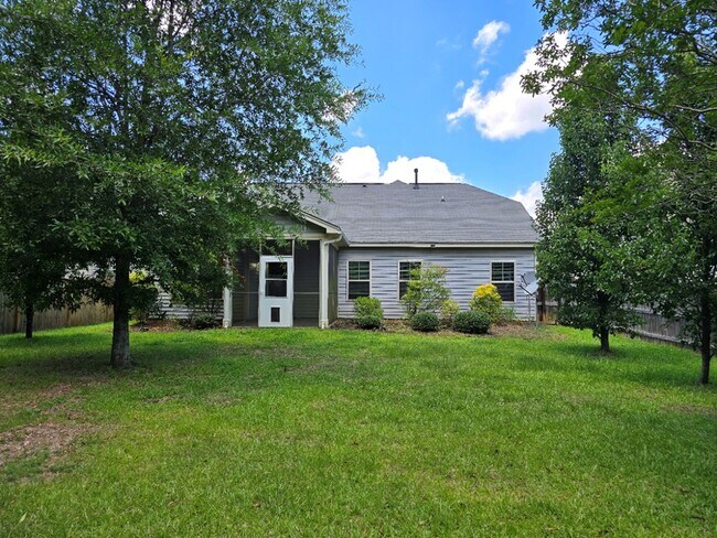 Building Photo - 1833 Talisker Dr