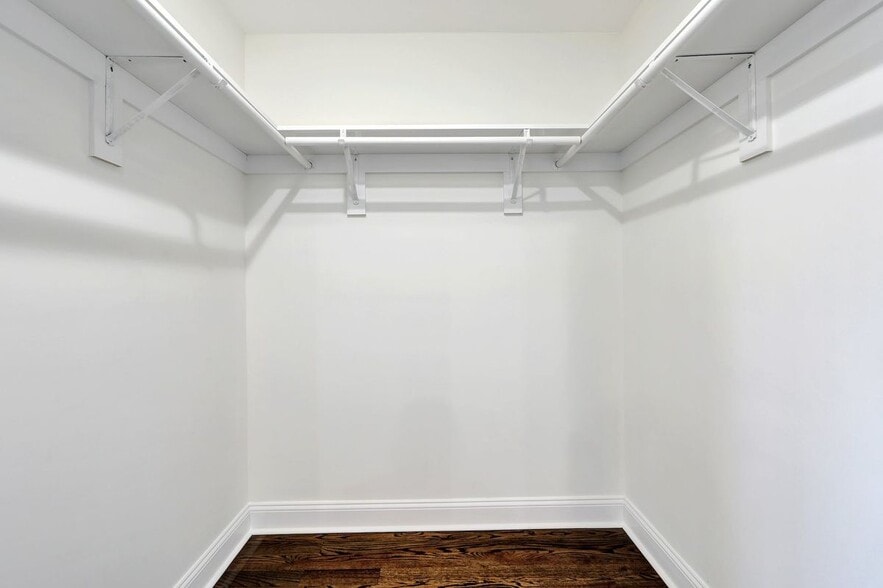 Building Photo - 126 N 15th St