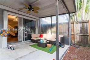 Building Photo - 12152 SW 49th Ct