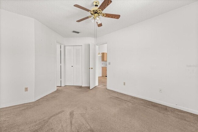 Building Photo - 2508 Grassy Point Dr