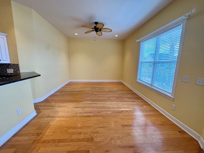 Building Photo - Little River - 3 Bedroom / 2 Bathroom House