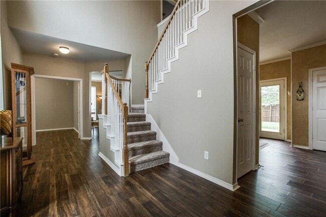 Building Photo - 2504 Trailwest Ln