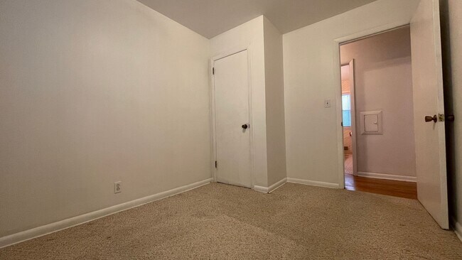 Building Photo - 84th Street  3531-3533