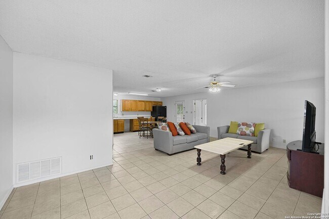 Building Photo - 3161 Tanglewood Trail