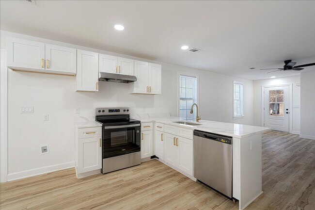 Building Photo - 4093 Twilight Ave