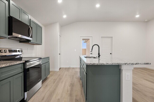 Building Photo - 2609 Garland Ave