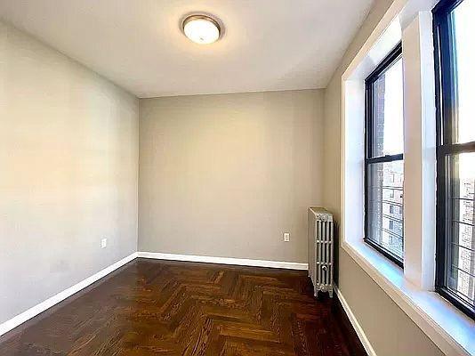 Building Photo - 2 bedroom in BRONX NY 10462