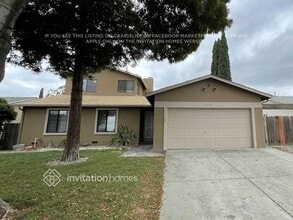 Building Photo - 2310 Dover Way