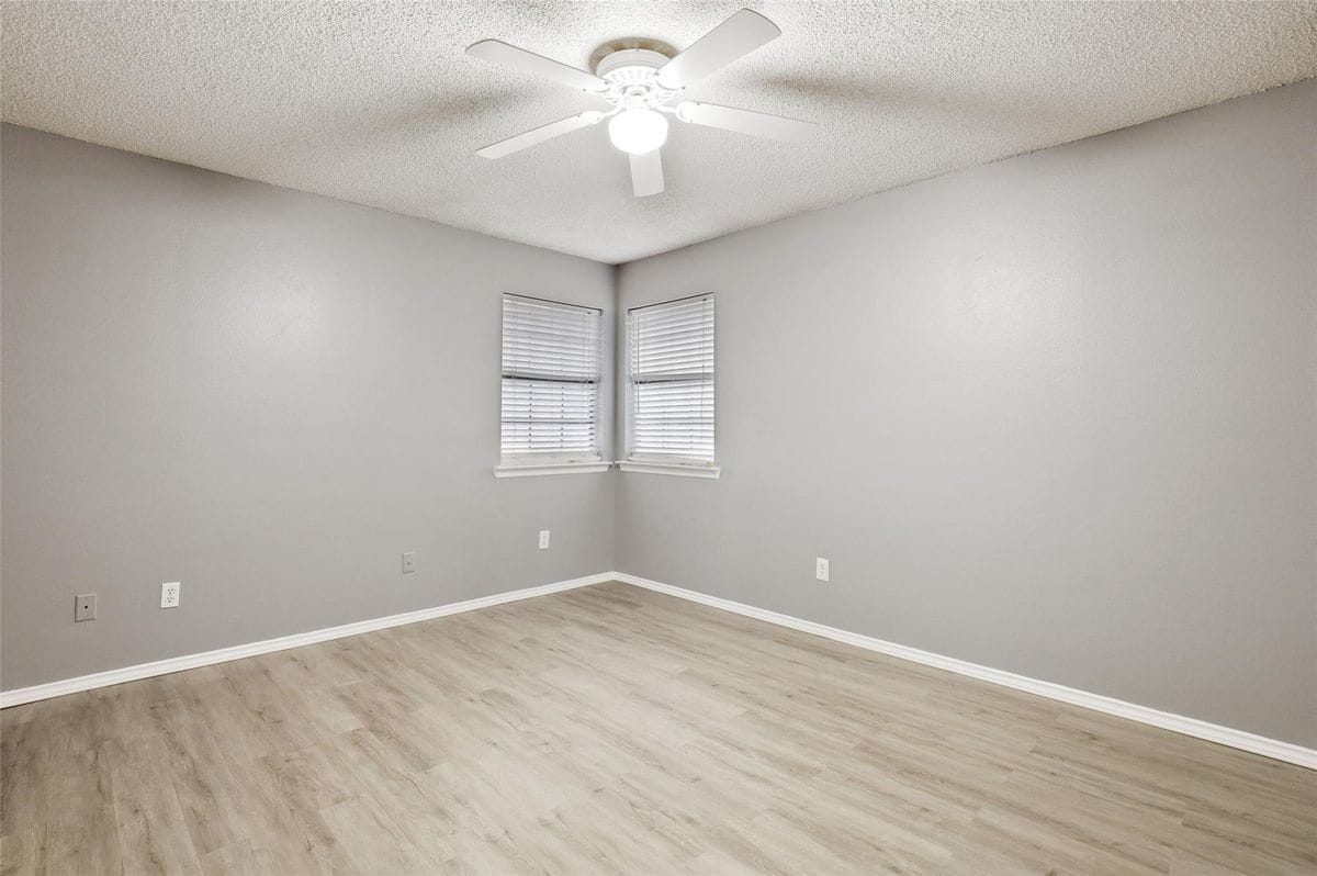 Building Photo - 8943 Camfield Way St