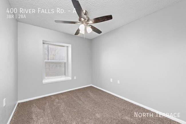 Building Photo - 400 River Falls Rd