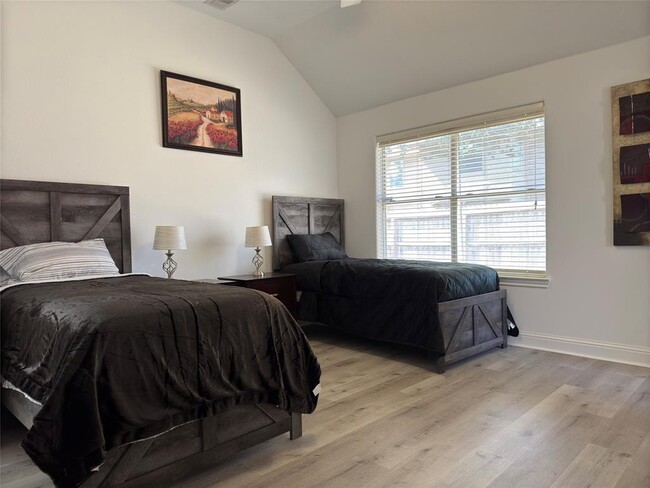 Building Photo - 3265 Jessica Ct