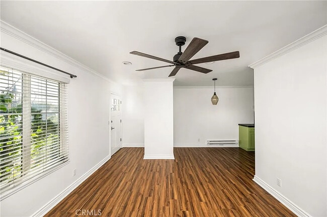 Building Photo - Charming 1-Bed Cottage with Utilities Included, Garage & In-Unit Laundry – Huntington Beach