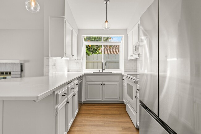 Building Photo - Beautiful 4BR Single-Story Home with Solar in Summercreek