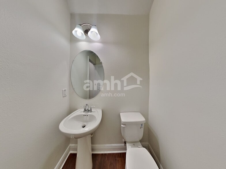 Building Photo - 22399 Bellini Cir