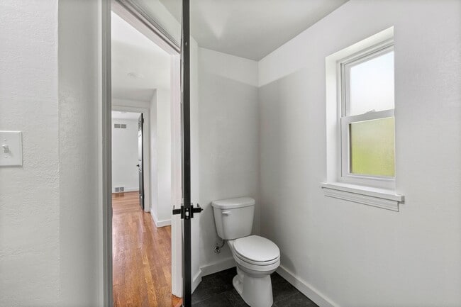 Building Photo - AVAILABLE NOW! Fully RENOVATED 3 bedroom in McKeesport!