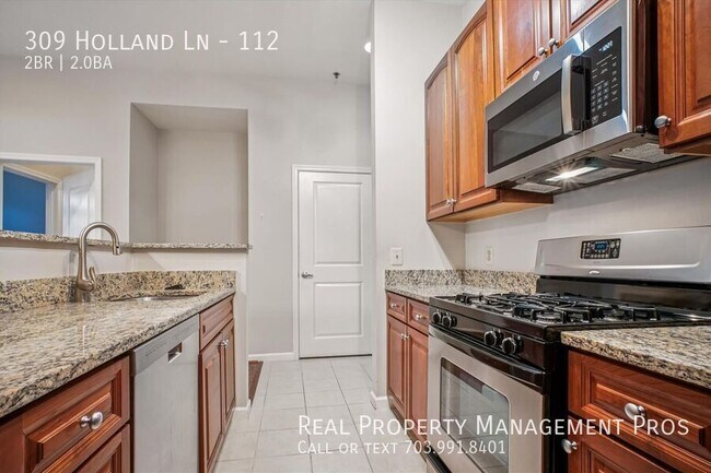 Building Photo - 309 Holland Ln