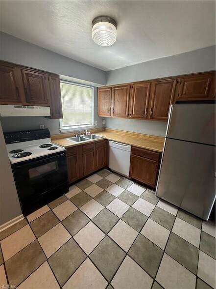 Building Photo - 4303 Arundel Ln