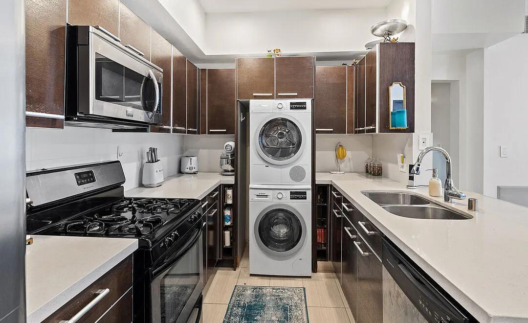 Building Photo - 1717 Malcolm Ave