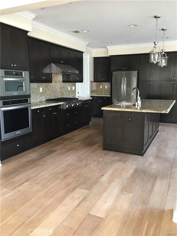 Building Photo - 102 Shadowbrook