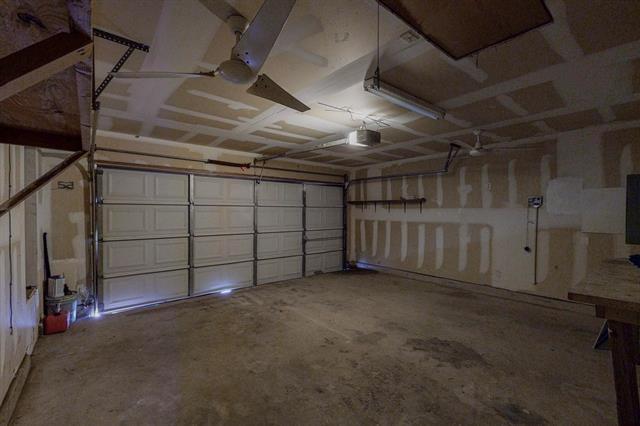 Building Photo - 8824 Cross Oak Ranch Blvd