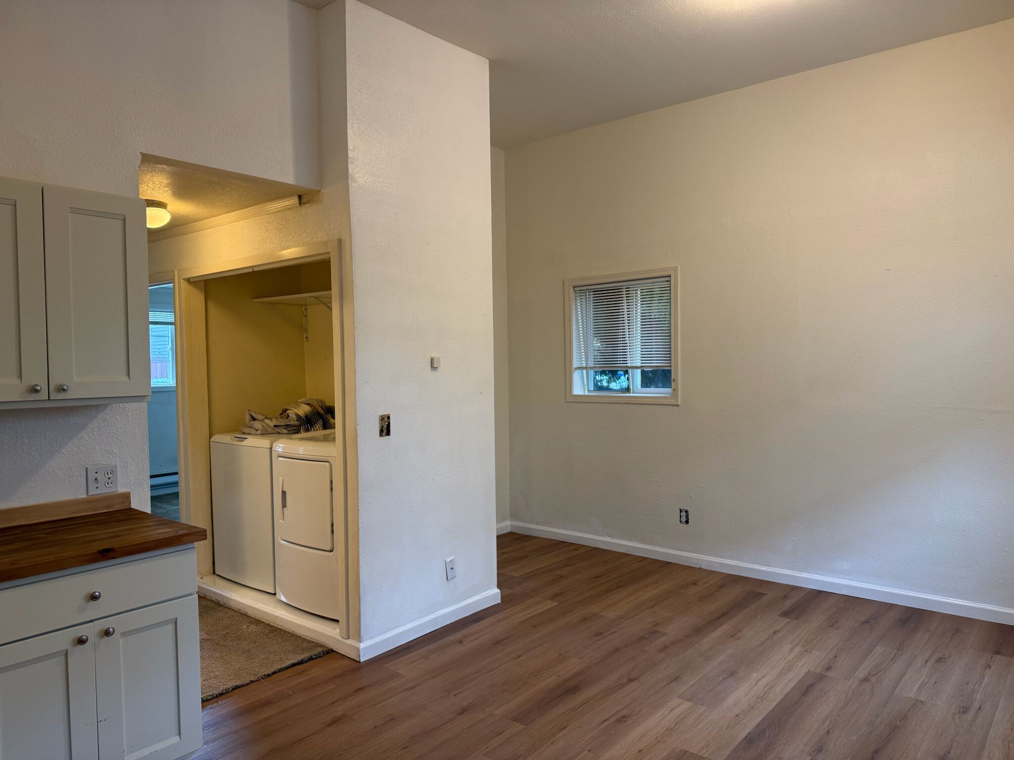 Building Photo - 9008 N Mohawk Ave