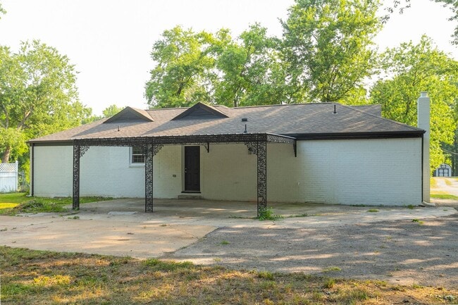 Building Photo - 1229 Berwick Trail