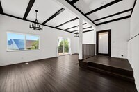 Building Photo - 1915 Apex Ave