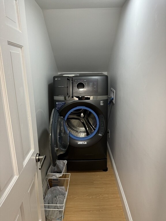 Building Photo - 16 Homestead Ave