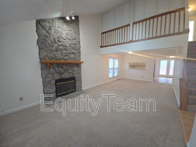 Building Photo - 9178 Fields Dr