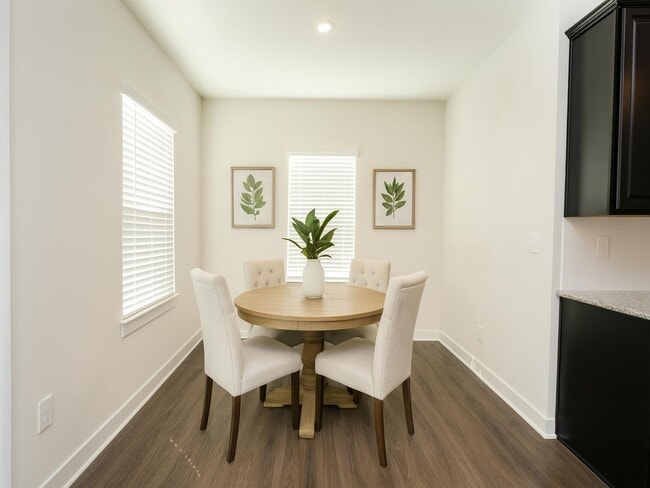 Building Photo - Wonderful 3BR 2BA Home w/ Upgraded Kitchen • Assigned Parking • Patio & Porch in Concord