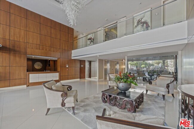 Building Photo - 10551 Wilshire Blvd