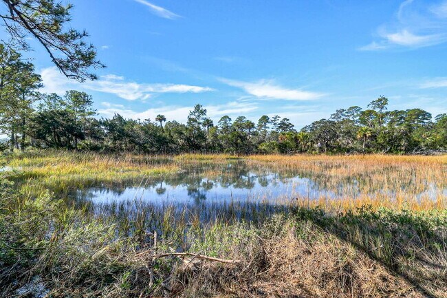 Building Photo - Private, Low Country Residence for Rent!