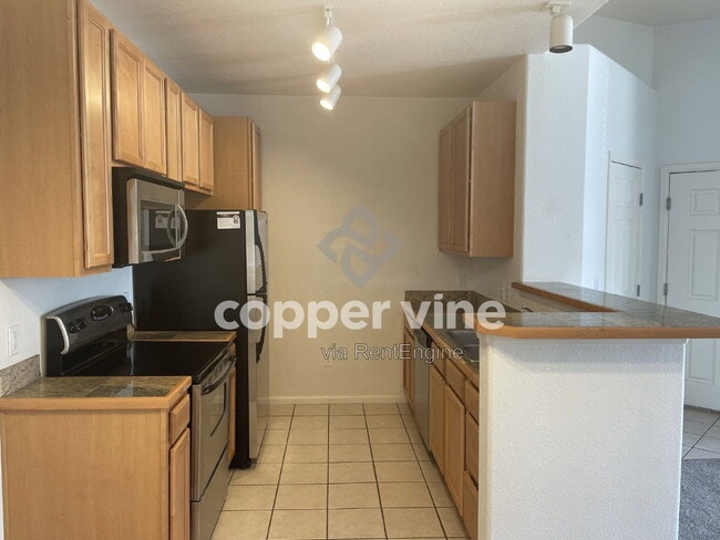 Building Photo - 2855 Blue Sky Cir