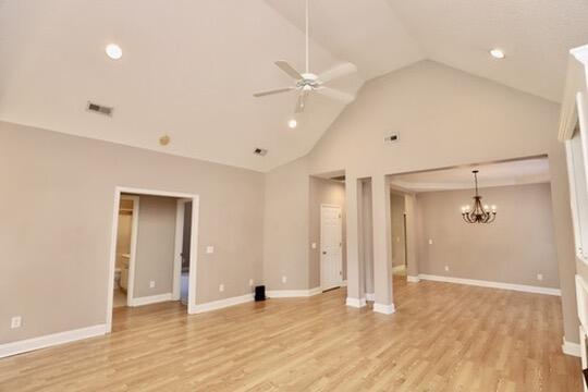 Building Photo - 3192 Mayflower Ln
